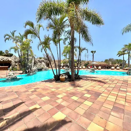 Apartamento Estandar Un Con Estupenda Vista Y Piscina, Playa Roques Los Realejos